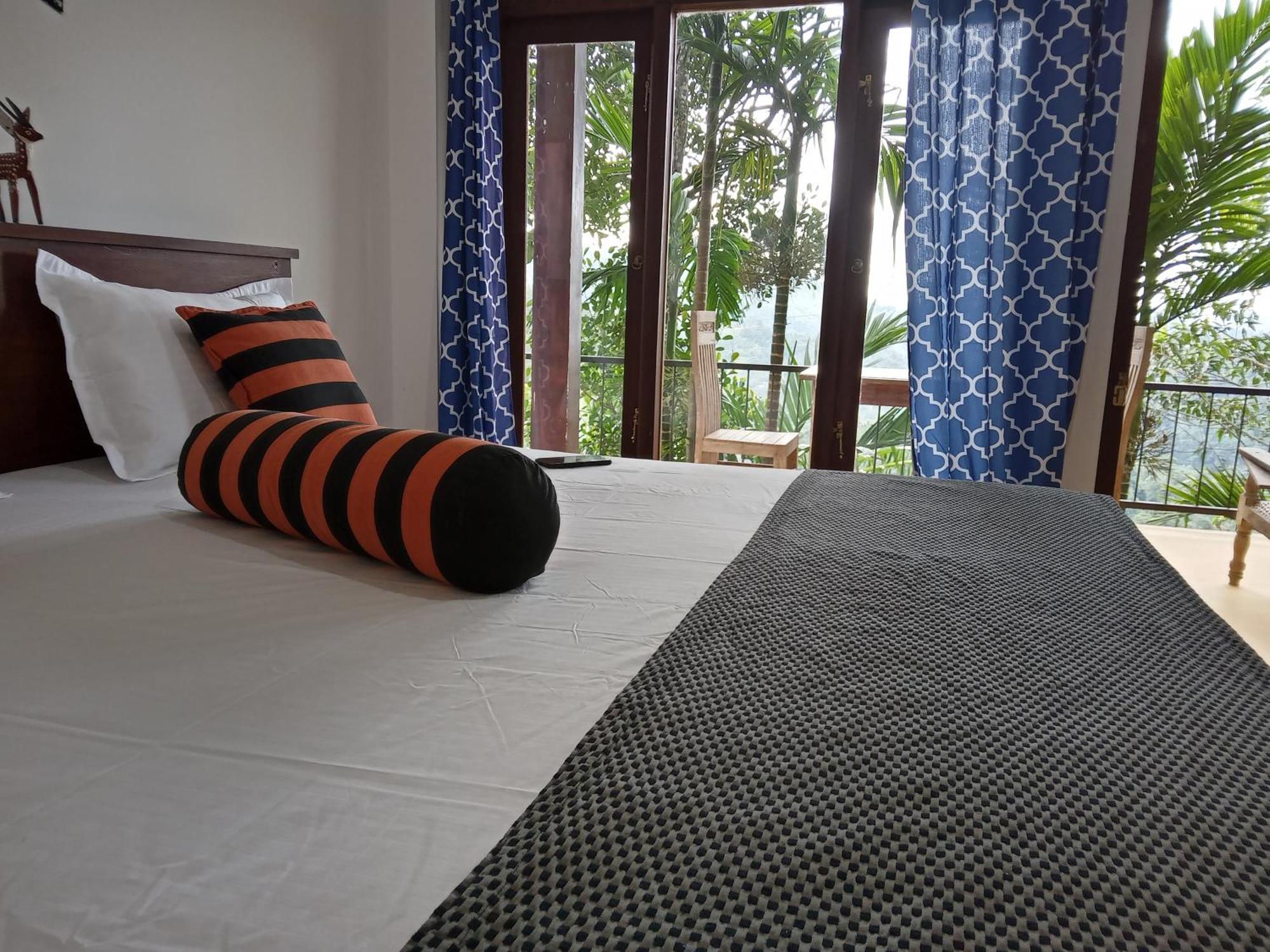 Shalomi Nine Arch Bliss Bed & Breakfast เอลลา ภายนอก รูปภาพ